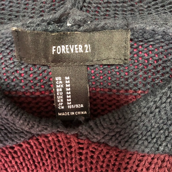 FOREVER 21 BURGUNDY & BLUE CROPPED HOODIE -MEDIUM - Picture 4 of 4